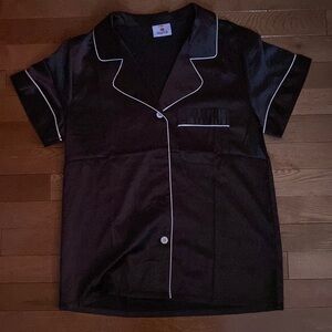 brand new black silk loungeshirt